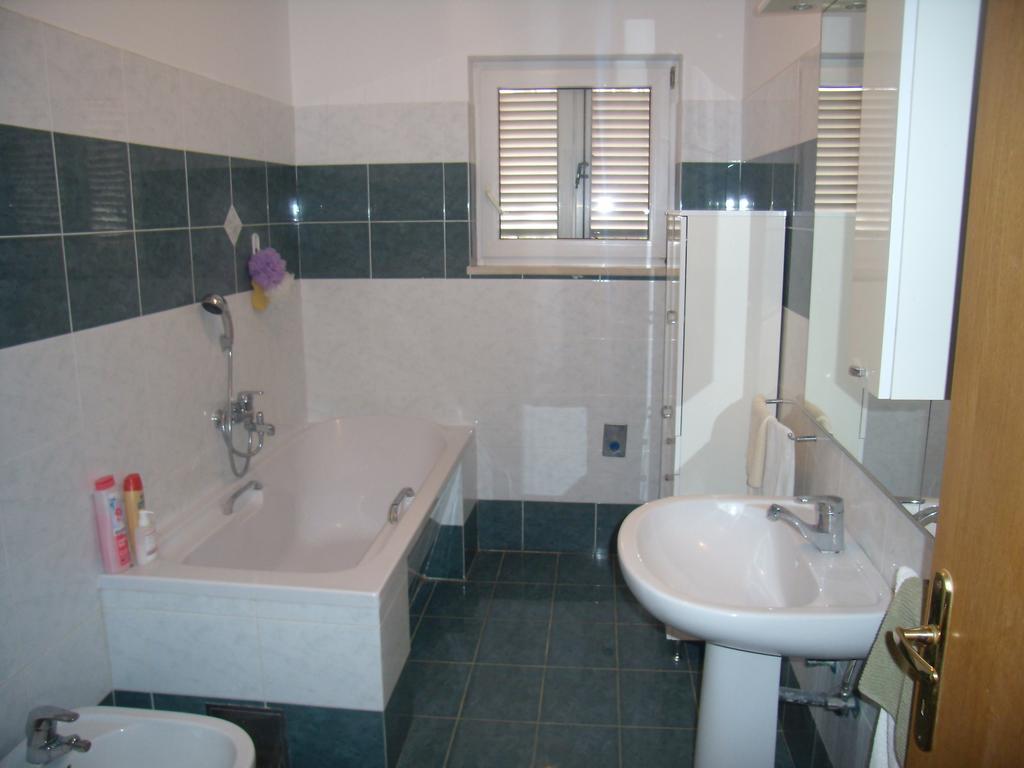 Apartments Natali Kaštela Zewnętrze zdjęcie
